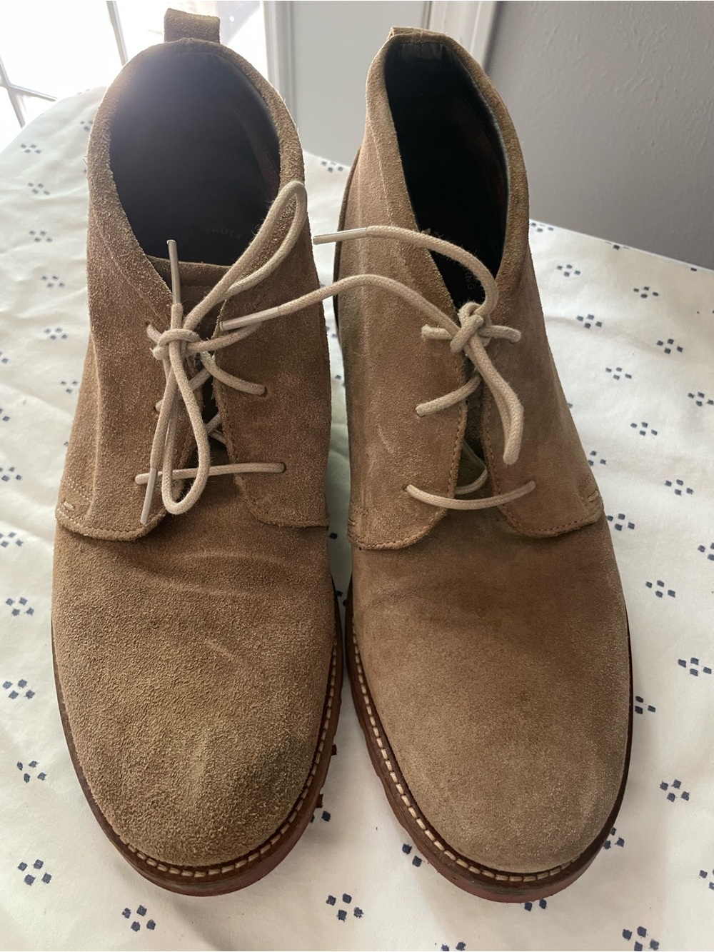 Rockport Men's Suede Chukka Boots in Tan